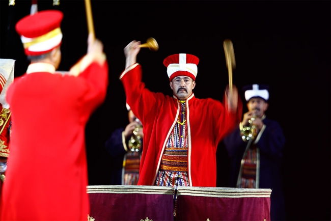 Kızıl Meydan'da mehter sesleri
