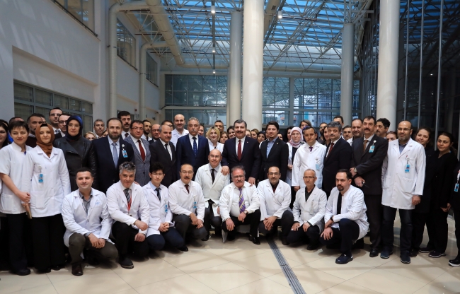 Bakan Koca: Hekim ve sağlık personeli ihtiyacını büyük ölçüde gidereceğiz