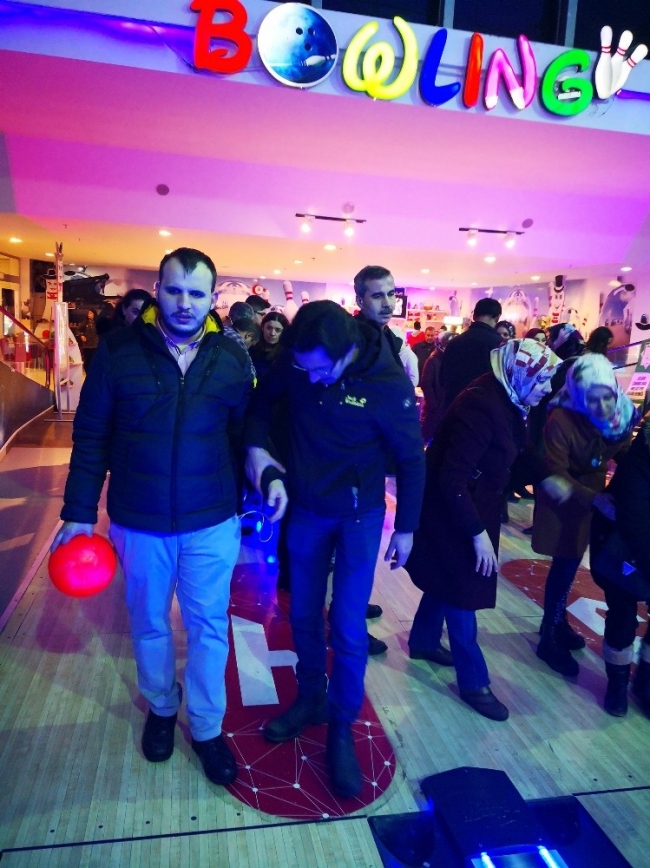 Aksaray'da görme engelliler için bovling turnuvası düzenlendi