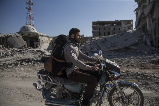 Suriyeliler El-Bab'a dönmeye başladı