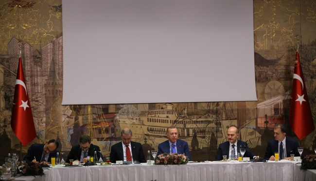 Cumhurbaşkanı Erdoğan: Hepiniz bir araya gelseniz zaten bir tane Türkiye etmezsiniz