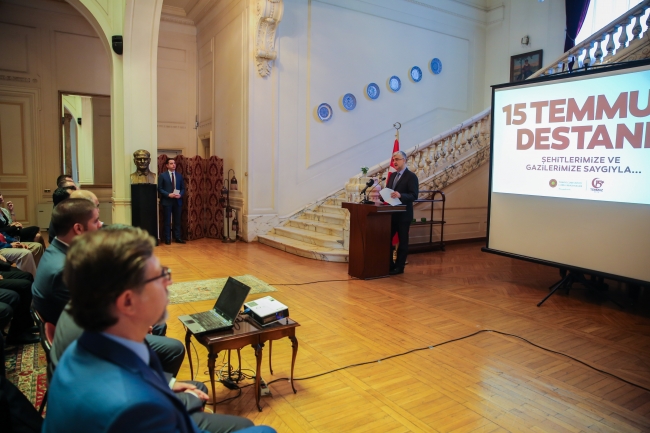 Türkiye'den kilometrelerce uzakta şehitler unutulmadı