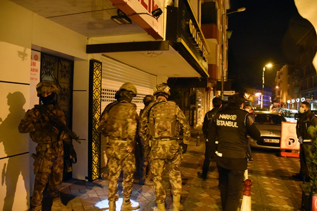 İstanbul'da zehir tacirlerine operasyon