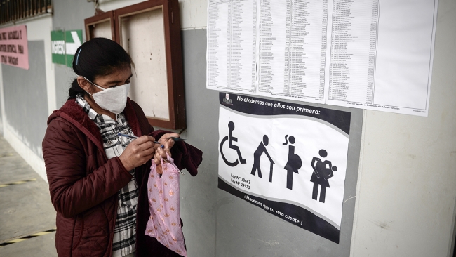 Peru'da devlet başkanlığı 2. tur oy verme işlemi başladı