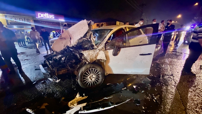 Düzce'de zincirleme kaza: 2'si çocuk 9 kişi yaralandı