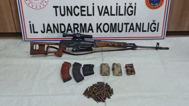 Tunceli'de teröristlerin kullandığı sığınaklar imha edildi