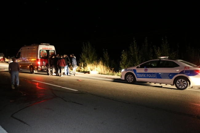 Domuz sürüsünün neden olduğu kazada 6 kişi yaralandı