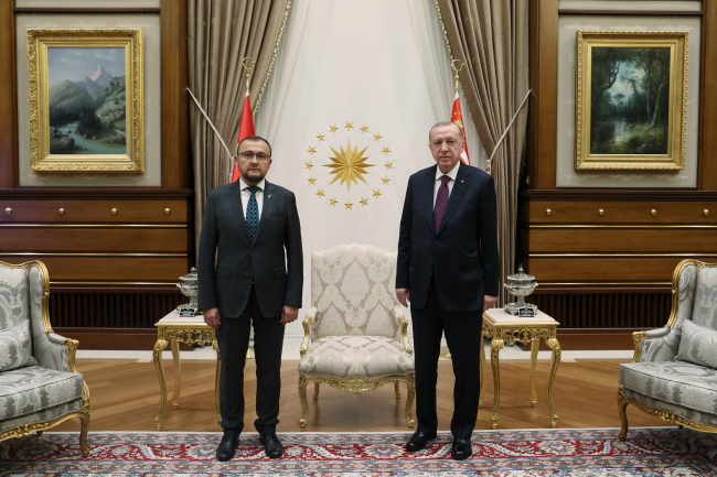 Ukrayna Büyükelçisi Bodnar, Erdoğan&#39;a güven mektubu sundu - Son Dakika  Haberleri