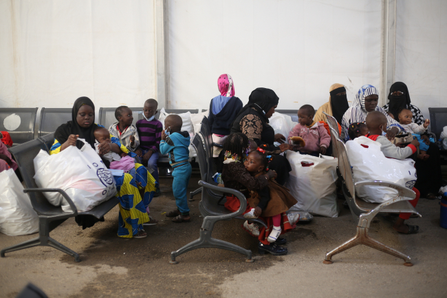 Libya'da 91 düzensiz göçmen ülkelerine gönderildi