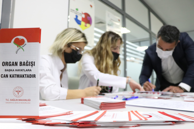 Böbrek nakli merkezi organ bağışı bekleyen hastalara şifa oluyor