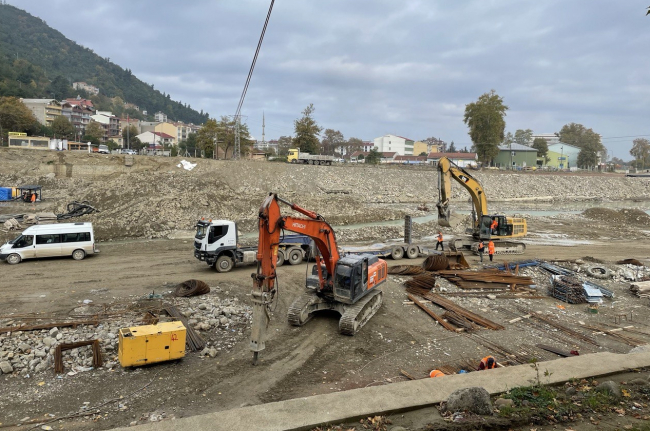 Sel felaketi yaşanan Sinop'ta yaralar sarılıyor