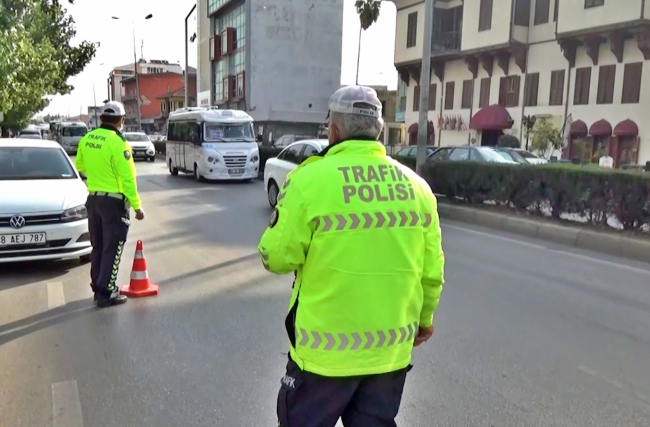 Gereksiz korna çalan 91 sürücüye ceza kesildi