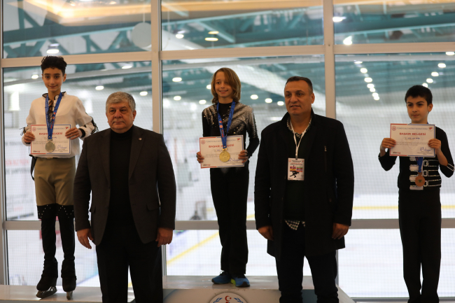 Artistik Buz Pateni Türkiye Şampiyonası Samsun'da
