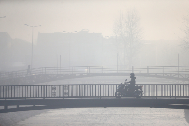 Sakarya ve Düzce'de sis etkili oldu