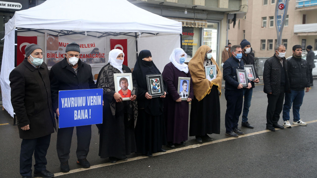Muş'ta evlat nöbeti tutan aile sayısı 23'e yükseldi