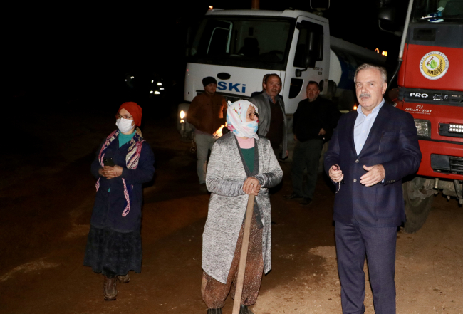 Trabzon'da çıkan örtü yangını söndürüldü