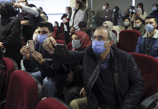 Kamuya 517 şehit yakını, gazi ve gazi yakını atandı