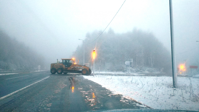 Bolu Dağı'nda kar etkili oluyor
