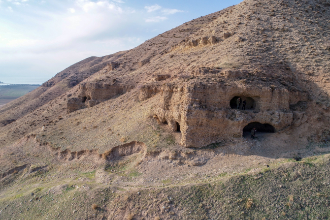 Van'da Orta Çağ'dan kalma yaşam alanı bulundu