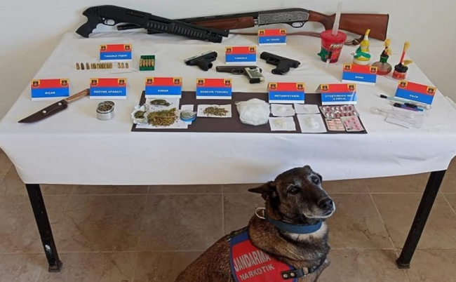 Balıkesir'de uyuşturucu operasyonu: 27 gözaltı