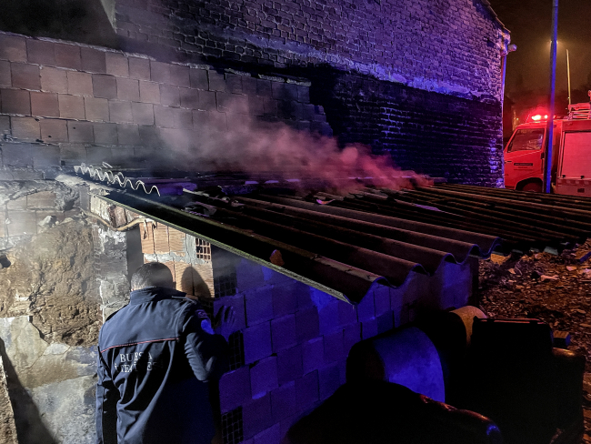 Bursa'da metruk kulübede çıkan yangında 1 kişi öldü