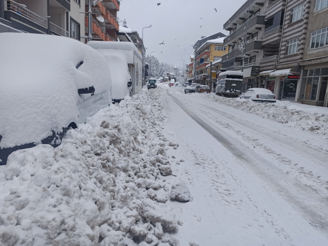 Kar etkisini sürdürüyor: AFAD son verileri açıkladı