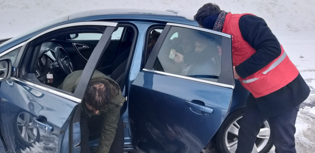 TAG Otoyolu'nda mahsur kalanlar için Mehmetçik devrede