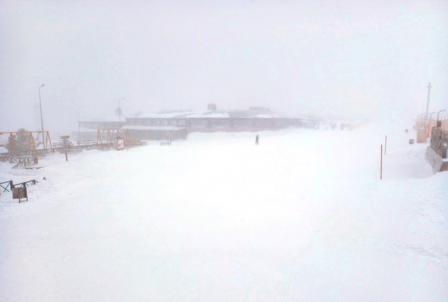 Erciyes'te kayağa tipi engeli