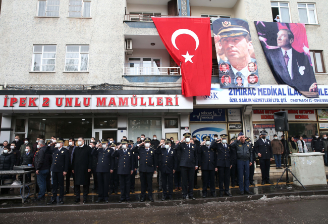 Diyarbakır'da Gaffar Okkan ve 5 polis memuru törenle anıldı