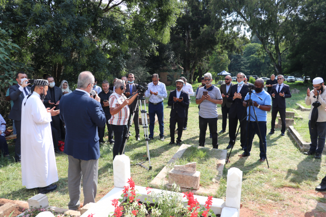 TİKA, Osmanlı diplomatı için yeni mezar yaptırdı