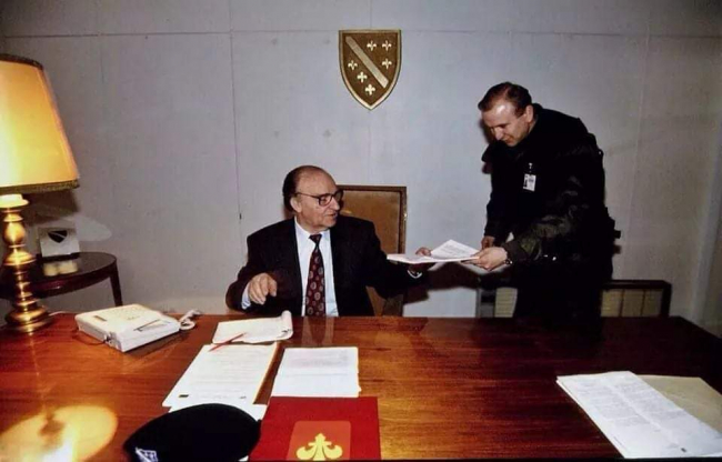 Özel koruma: İzetbegoviç, ölmeden önce Bosna'yı Erdoğan'a emanet etti