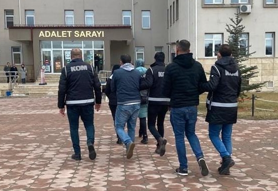 Sivas'ta kazazedelerin kimlik bilgilerini sızdıran 3 kişi tutuklandı