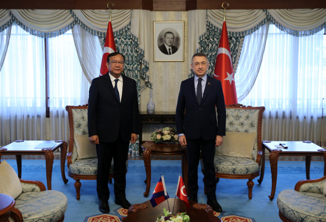 Fuat Oktay, Kamboçya Başbakan Yardımcısı Sokhonn'u kabul etti