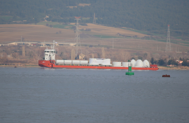 Çanakkale Köprüsü'nün top mermisi figürleri kente ulaştı