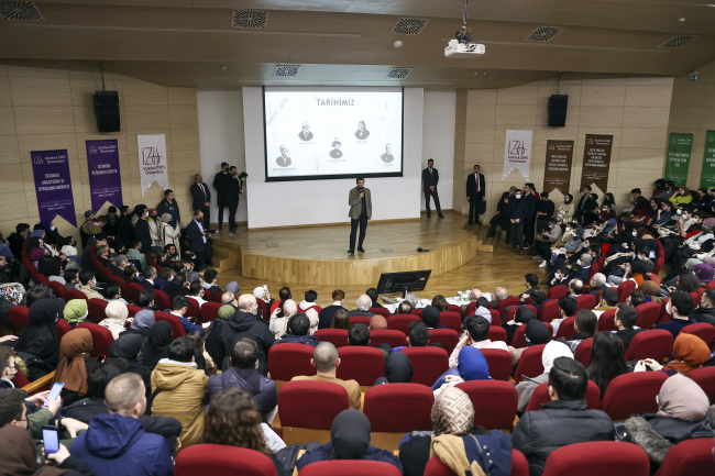 Selçuk Bayraktar: İnsansız savaş uçağının ilk prototipi 2023'te uçacak