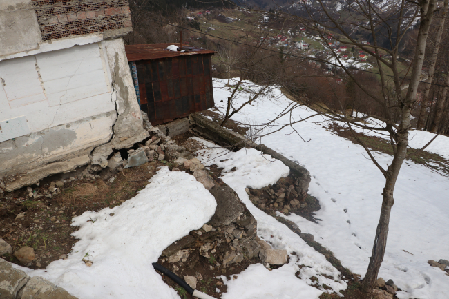 Trabzon'da heyelan: 27 ev tedbir amaçlı boşaltıldı