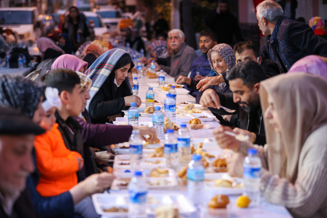 Türk Kızılay şehit Kupşen anısına iftar programı düzenledi