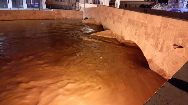 Çarşamba Çayı'nın su miktarı kritik seviyede: Taşkın riskine karşı tedbir alındı