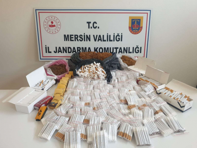 Mersin'de 2 bin 800 paket gümrük kaçağı sigara ele geçirildi