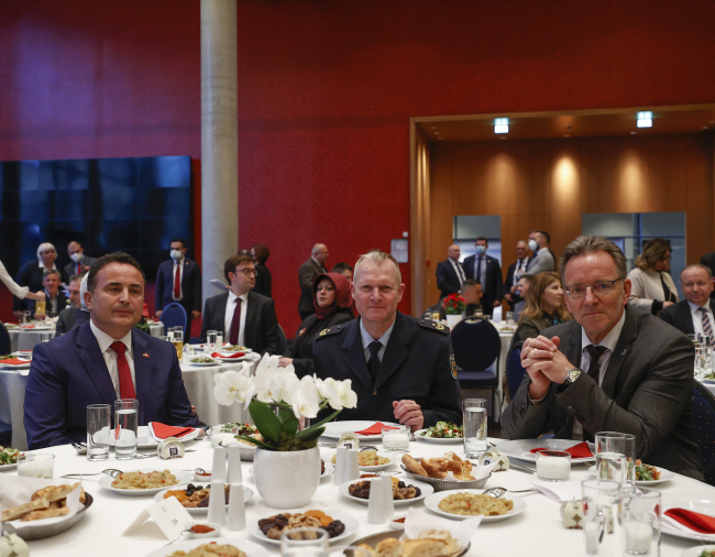 Polis Haftası nedeniyle Berlin Büyükelçiliğinde iftar verildi