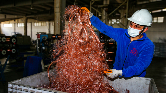 Diyarbakır OSB'den geri dönüşümle 10 ülkeye ihracat