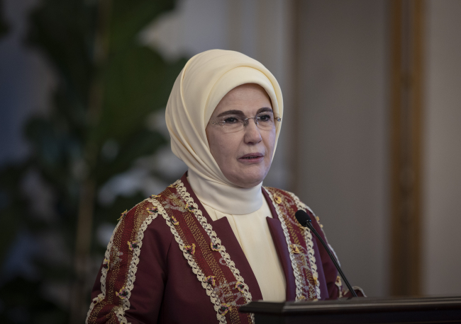 Emine Erdoğan iftarda kadın girişimcilerle buluştu