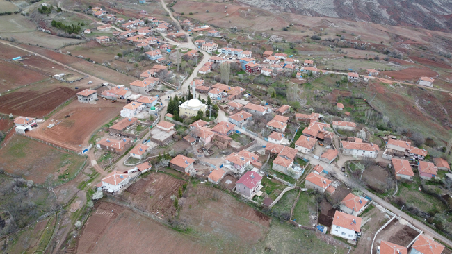 Bu köyde 30 yıldır tek iftar sofrası kuruluyor