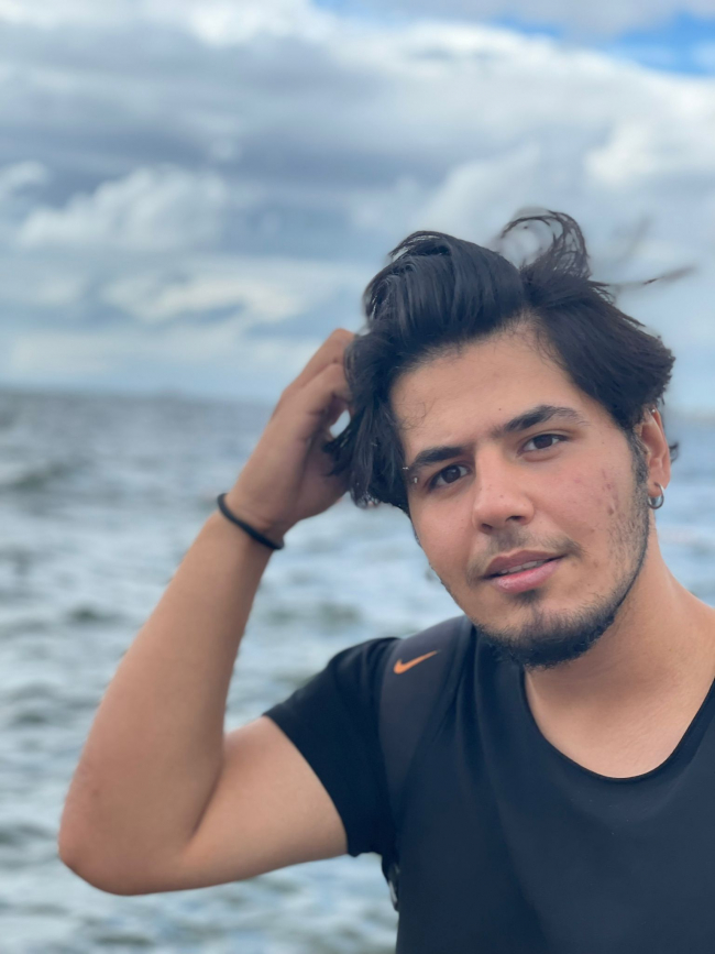 Antalya'da falezlerden düşen üniversite öğrencisi hayatını kaybetti