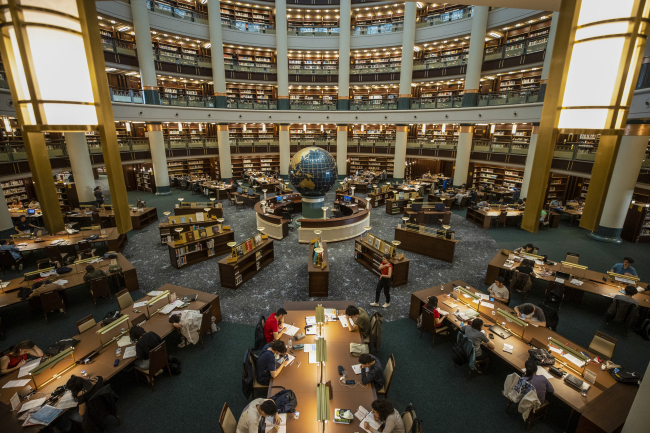 Millet Kütüphanesi'nden 56 ülkeye kitap bağışı