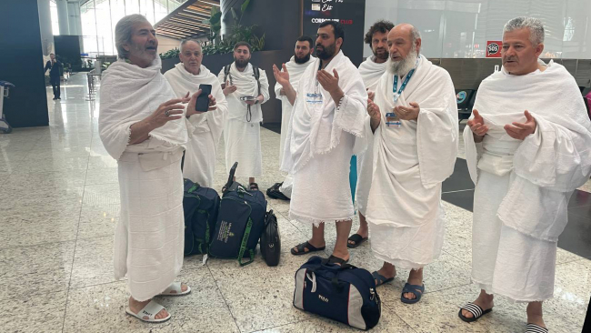 2 yıl aradan sonra ilk umre kafilesi yola çıktı