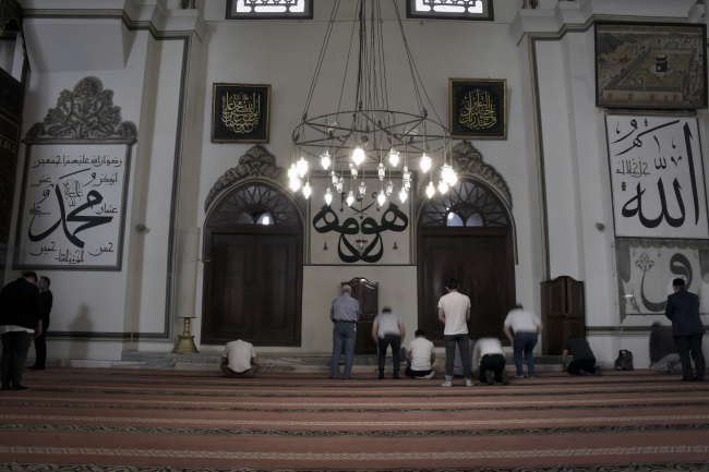 Bursa'nın simgesi Ulu Cami telefon uygulamasıyla rehbersiz gezilebiliyor