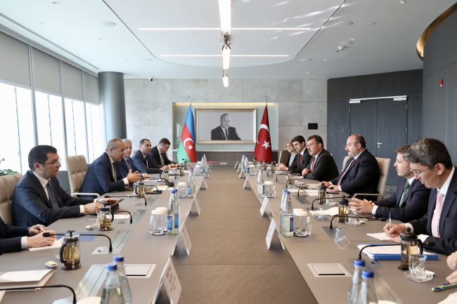 Türkiye model fabrika tecrübesini Azerbaycan'la paylaşacak