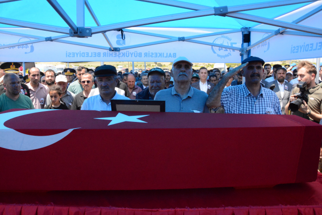 Şehit Uzman Çavuş Ercan Özcan son yolculuğuna uğurlandı