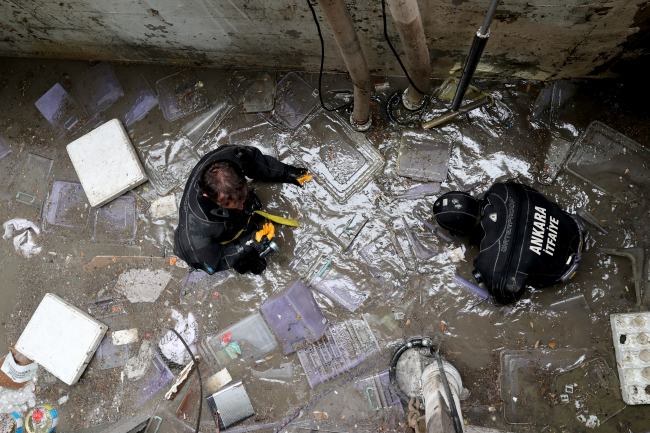 Ankara'da sağanak etkili: Fabrikayı su bastı